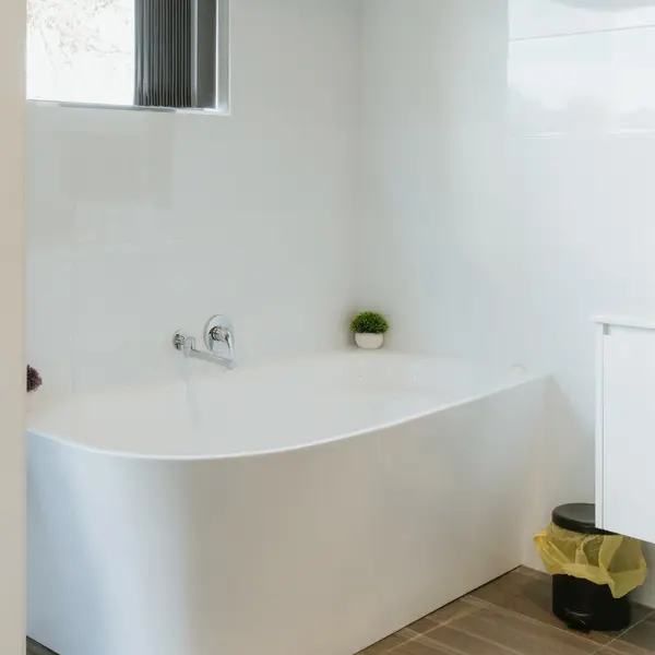Huon River Sunrise Suite, gallery view 12