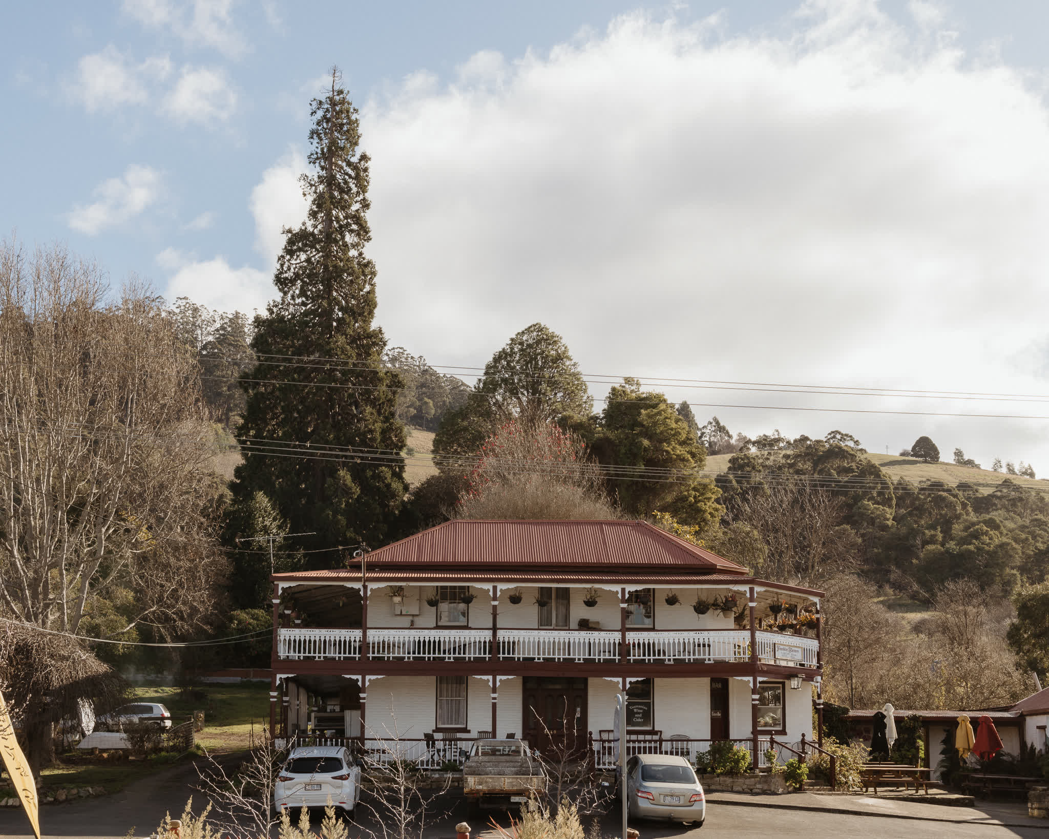 Huon River Sunrise Suite - Gallery Image 7