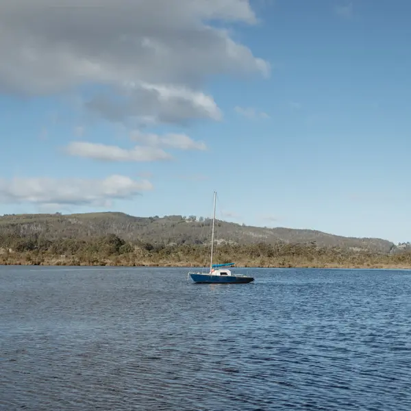 Huon River View Suite, gallery view 24