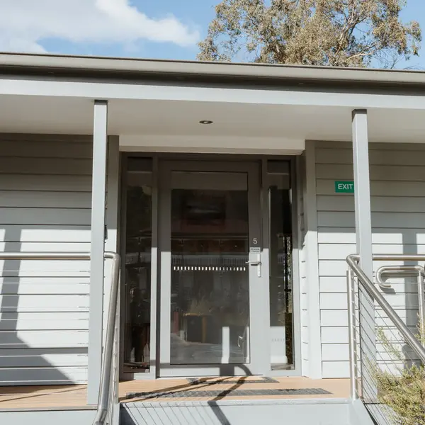Huon River View Suite, gallery view 4